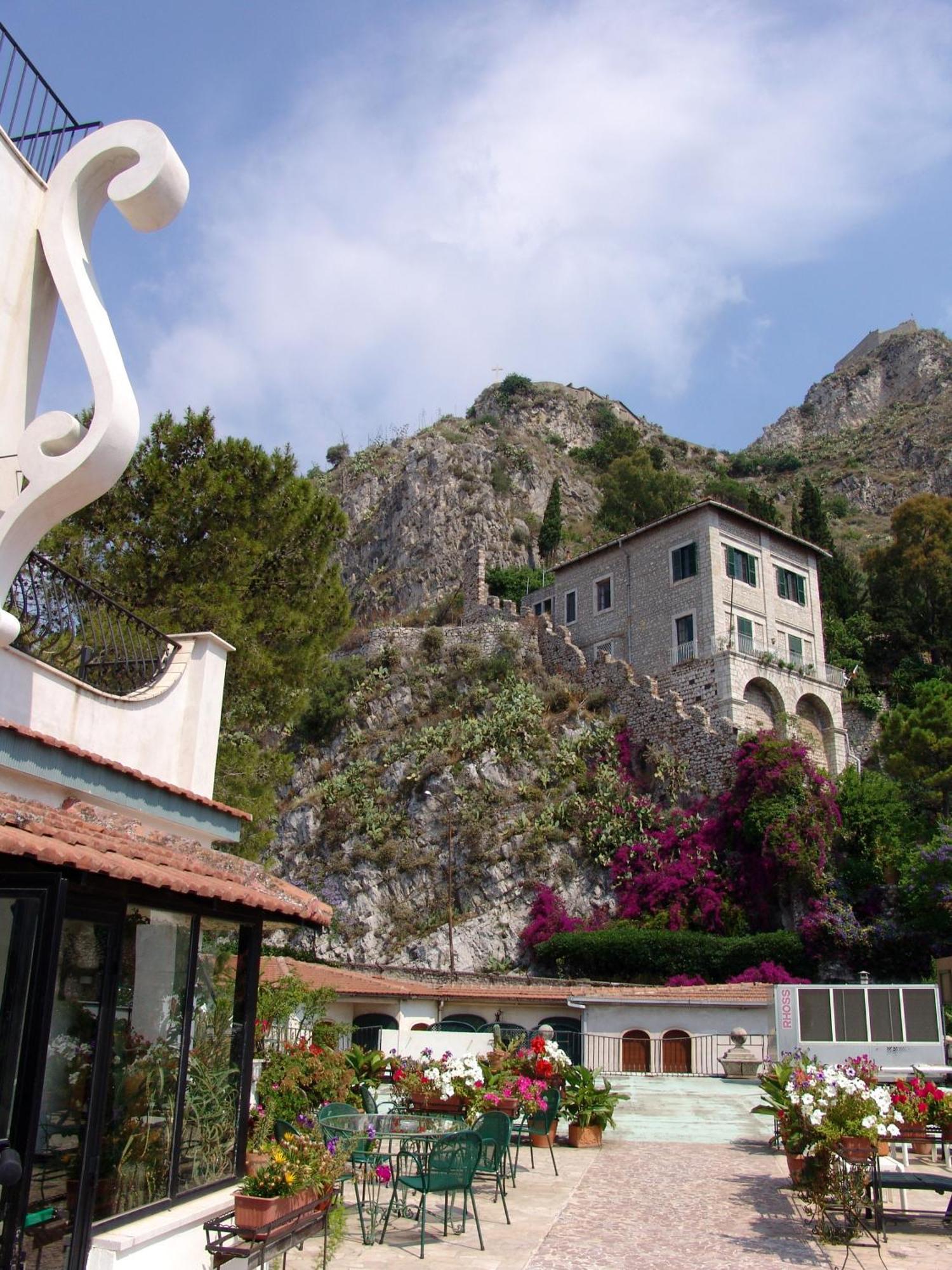 Hotel Vello D'oro