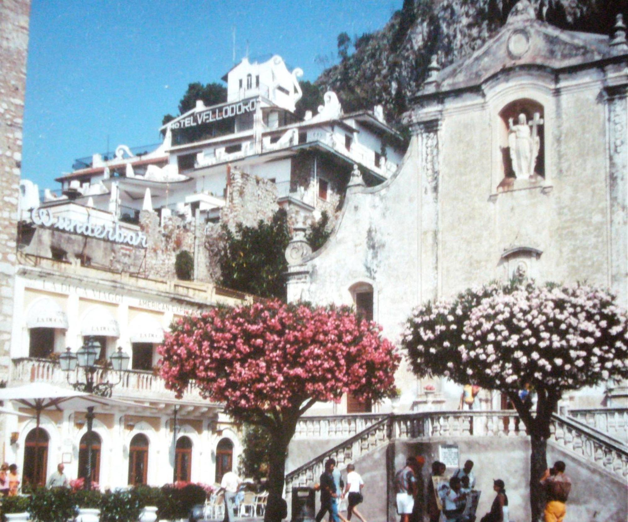 Hotel Vello D'oro